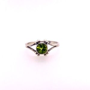 Sterling Silver Peridot Ring